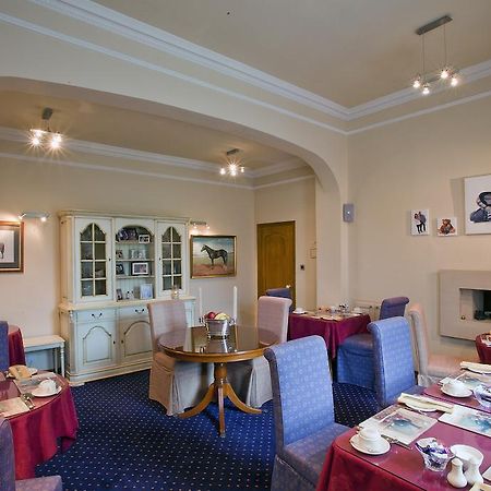 Langley Bank Guest House 艾尔 外观 照片